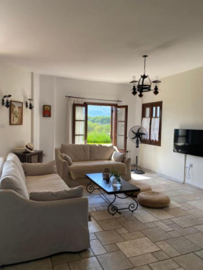 Eleon Country House